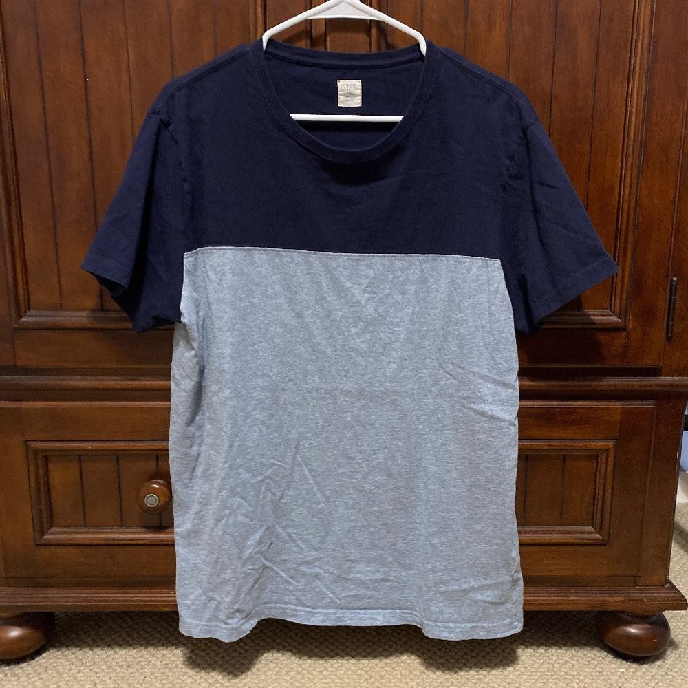 Men's J Crew Large slim fit t-shirt
